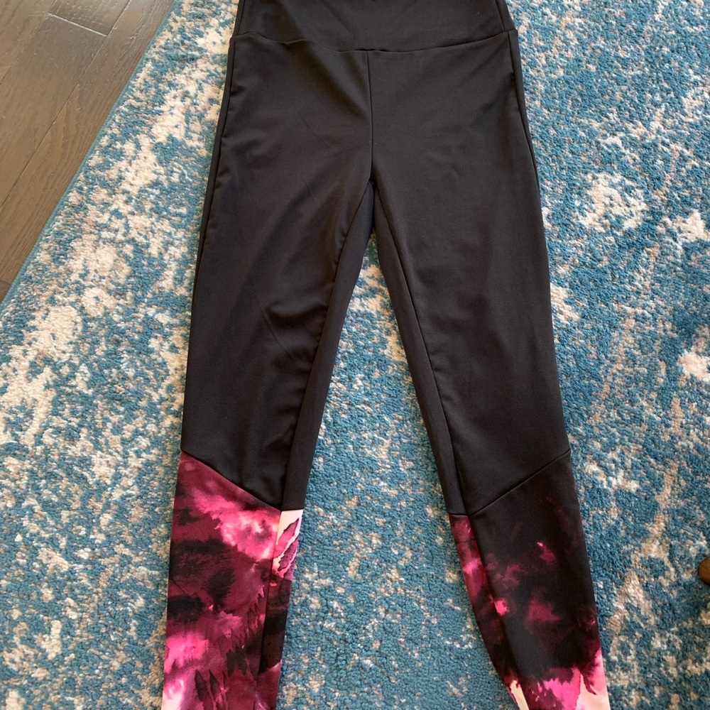 Yoga pant bundle - Picture 9 of 11